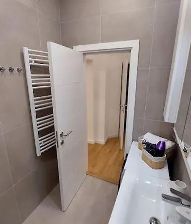 Apartment Lux